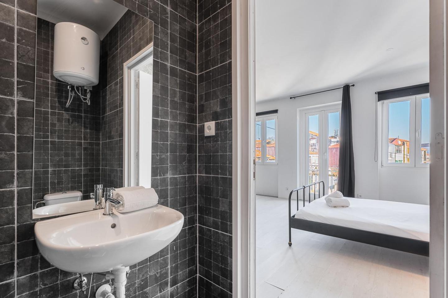 Guest H4U - Sao Vitor Studio River View Porto Bagian luar foto