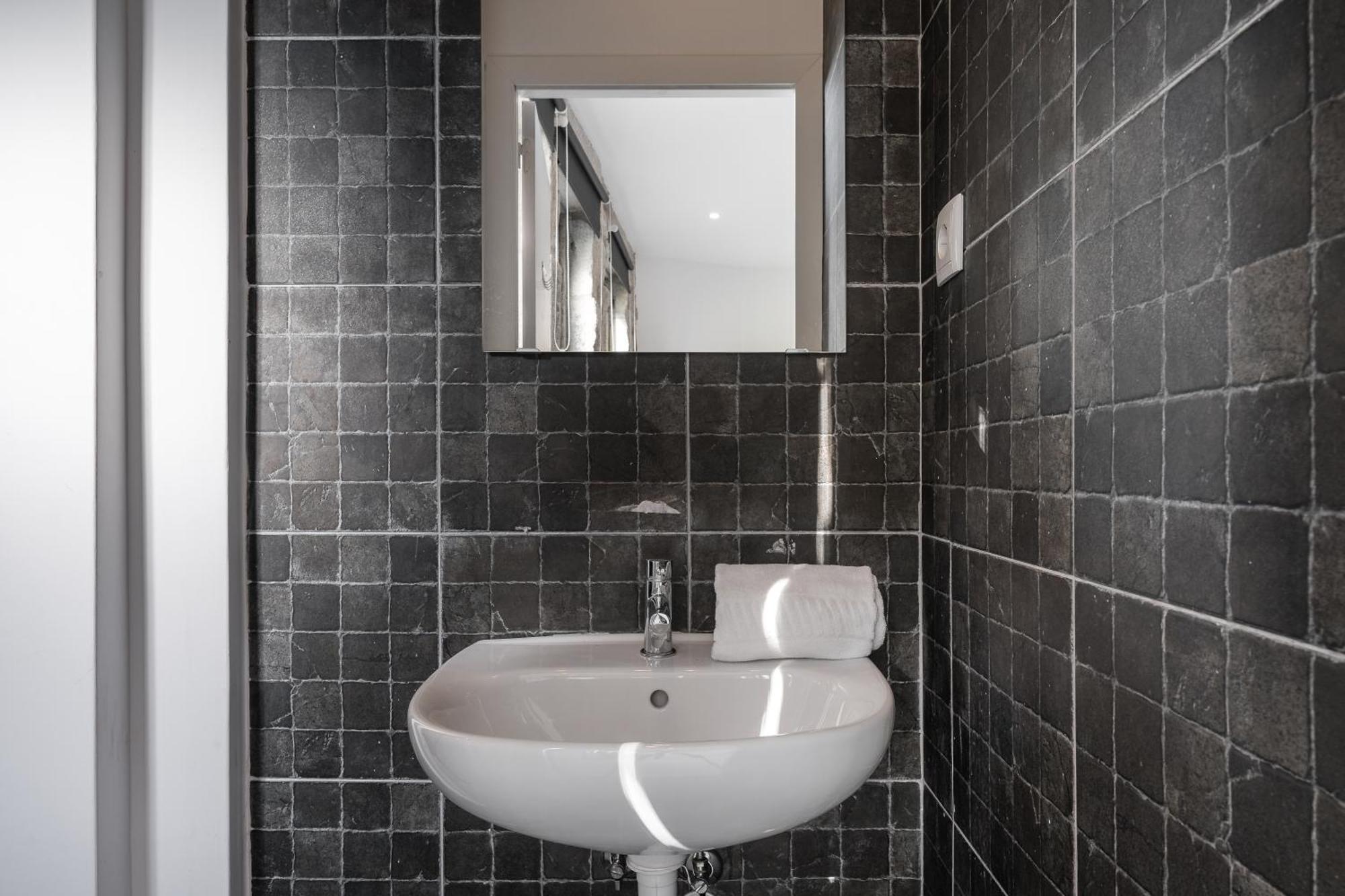 Guest H4U - Sao Vitor Studio River View Porto Bagian luar foto