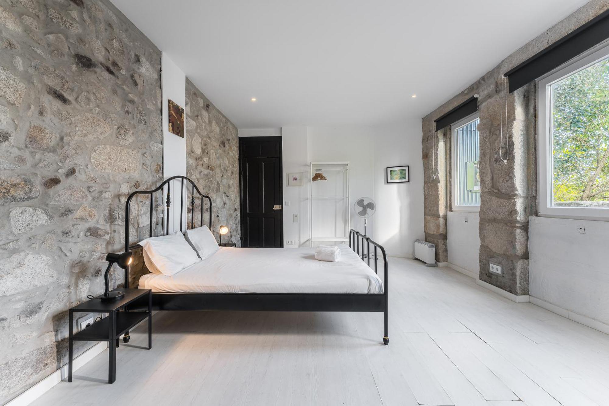 Guest H4U - Sao Vitor Studio River View Porto Bagian luar foto
